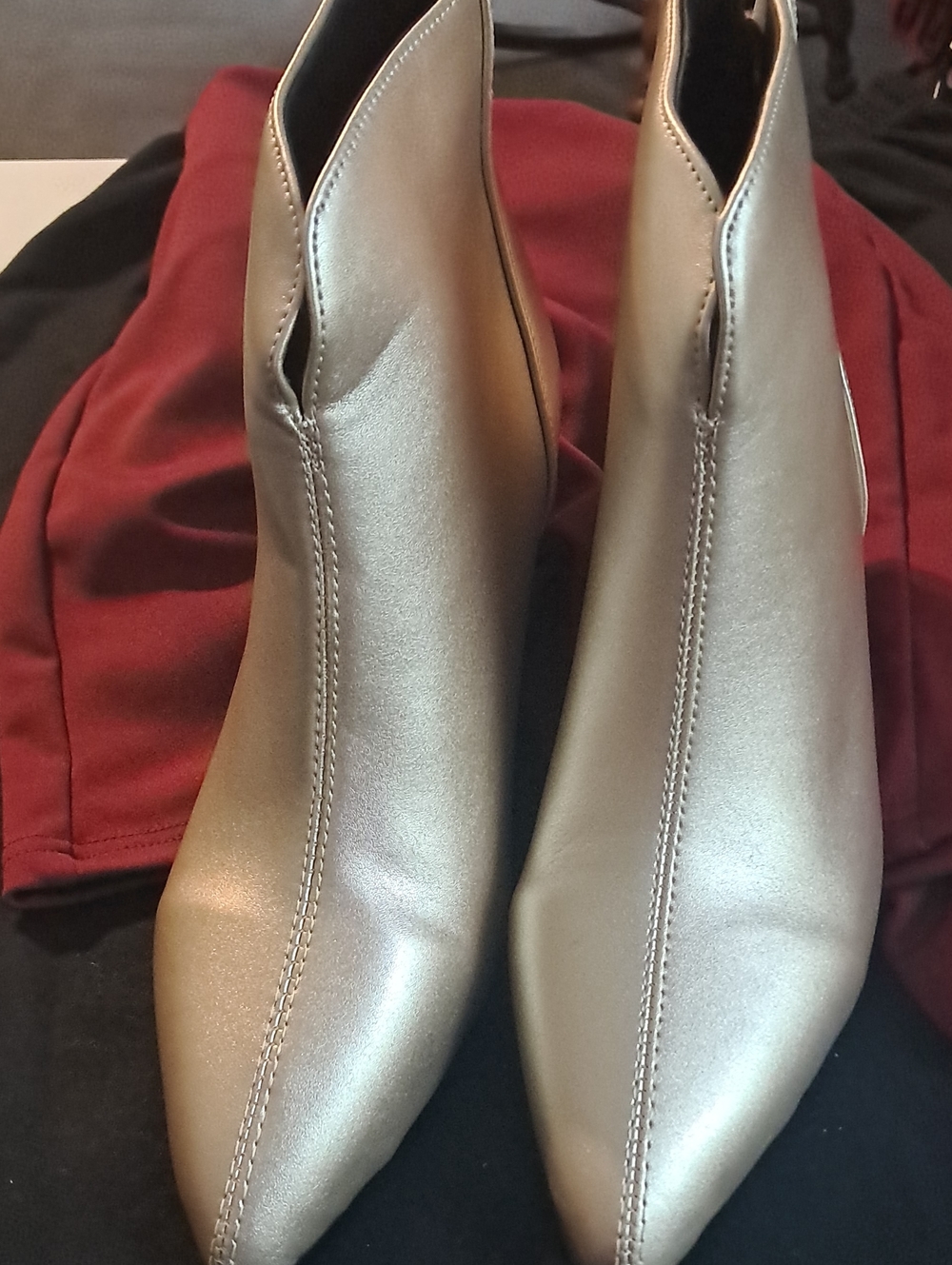 Metallic Gold Women's Pointed Toe Ankle Boots